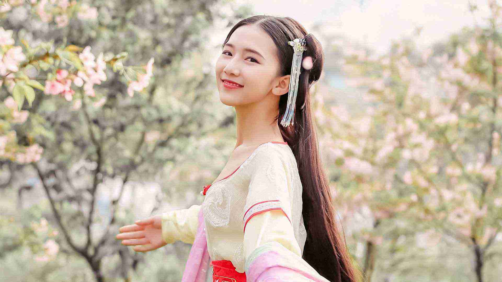 里番动漫经典完结片库背景